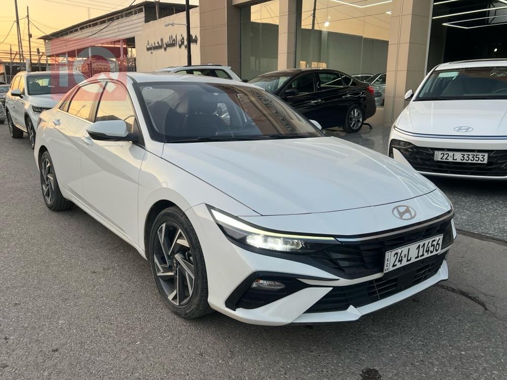 هیوندای ئەلەنترا